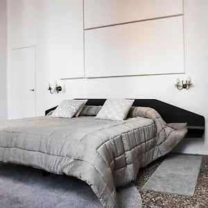 https://ca-mascaron.hotelslidodijesolo.com